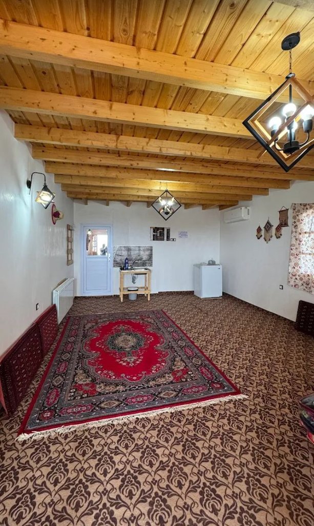 اجاره بوم گردی دیل وا - واحد می جان رشت