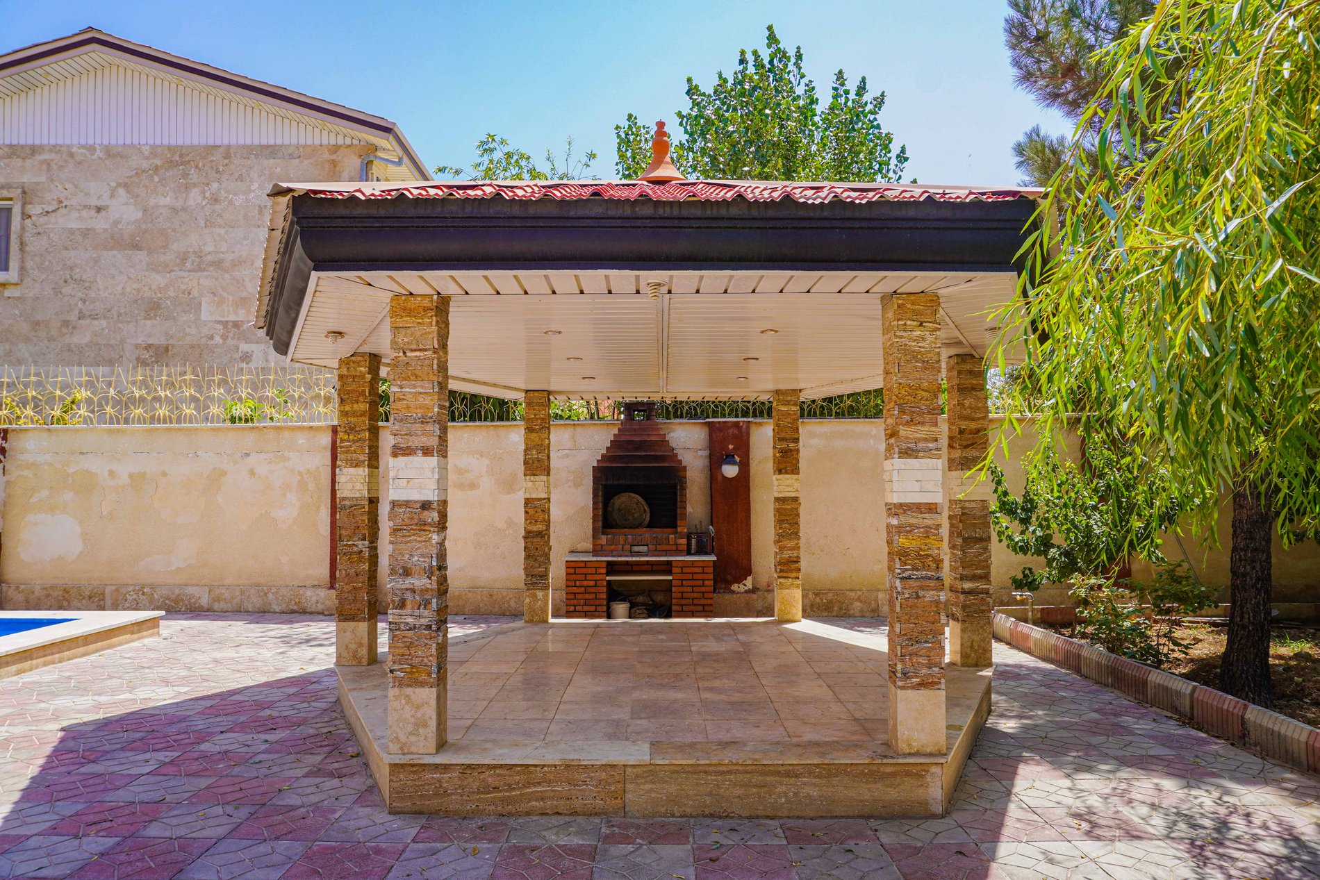 اجاره ویلا چهارخوابه استخردار کریمی کردان