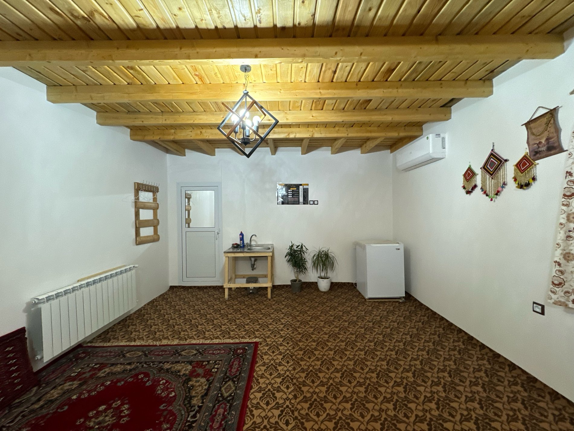 اجاره بوم گردی دیل وا - واحد می جان رشت