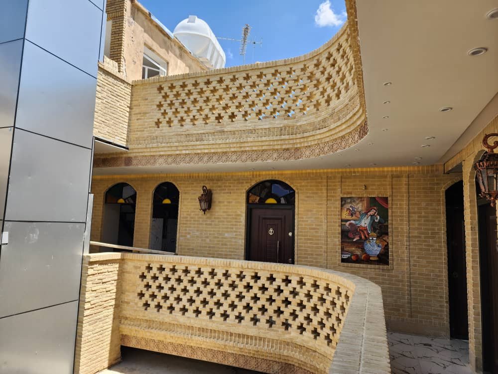 مسافرخانه نارنجستان - واحد دوتخته ۳