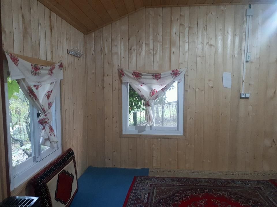 کلبه یک خوابه چوبی خوروم