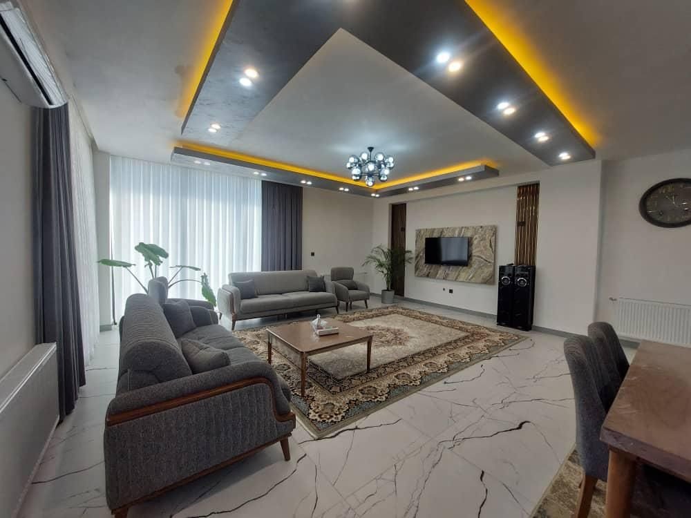 آپارتمان سه خوابه استخردار مدرن شالیزار 11