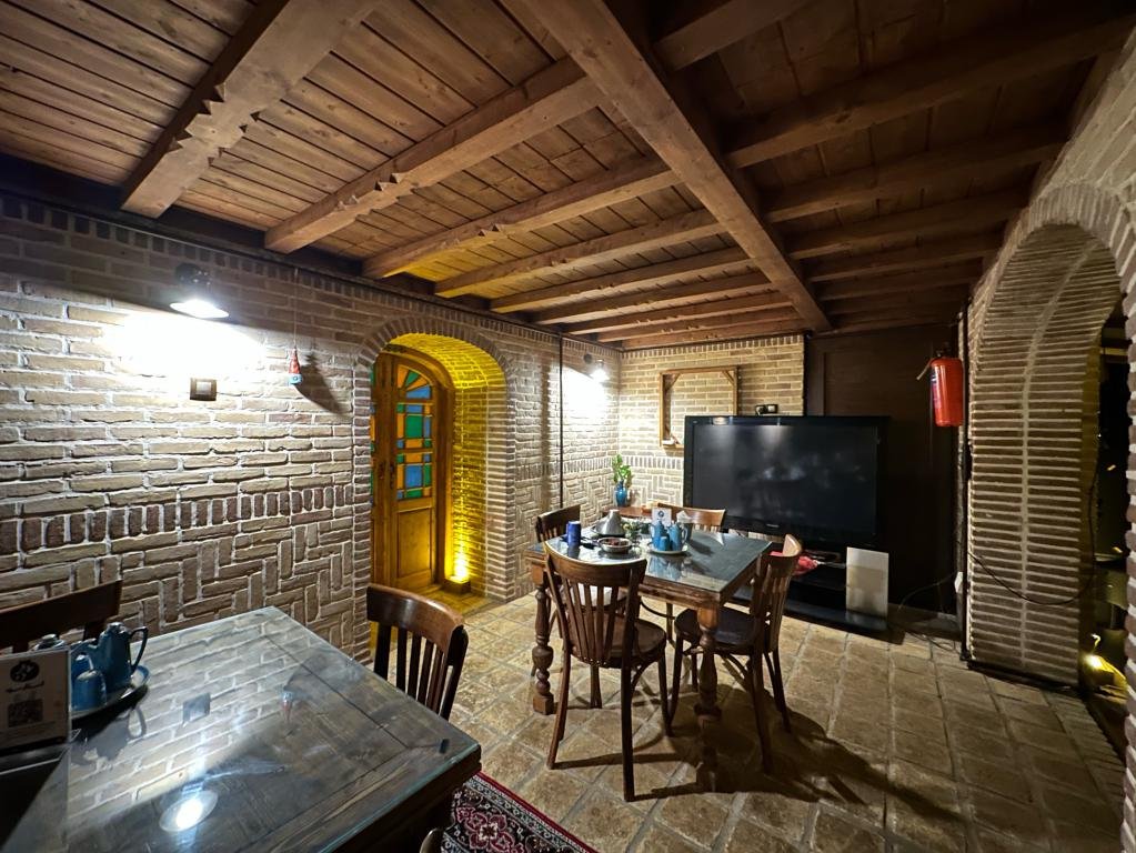 اقامتگاه سنتی استارسو - واحد عمارت پرندگان زيک