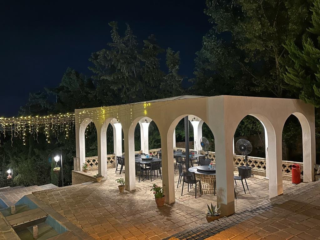 اقامتگاه سنتی استارسو - واحد عمارت پرندگان زيک
