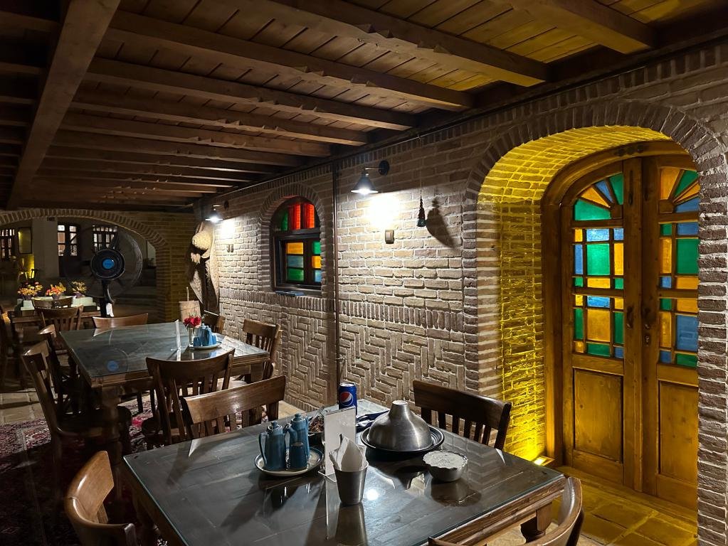 اقامتگاه سنتی استارسو - واحد عمارت پرندگان زيک